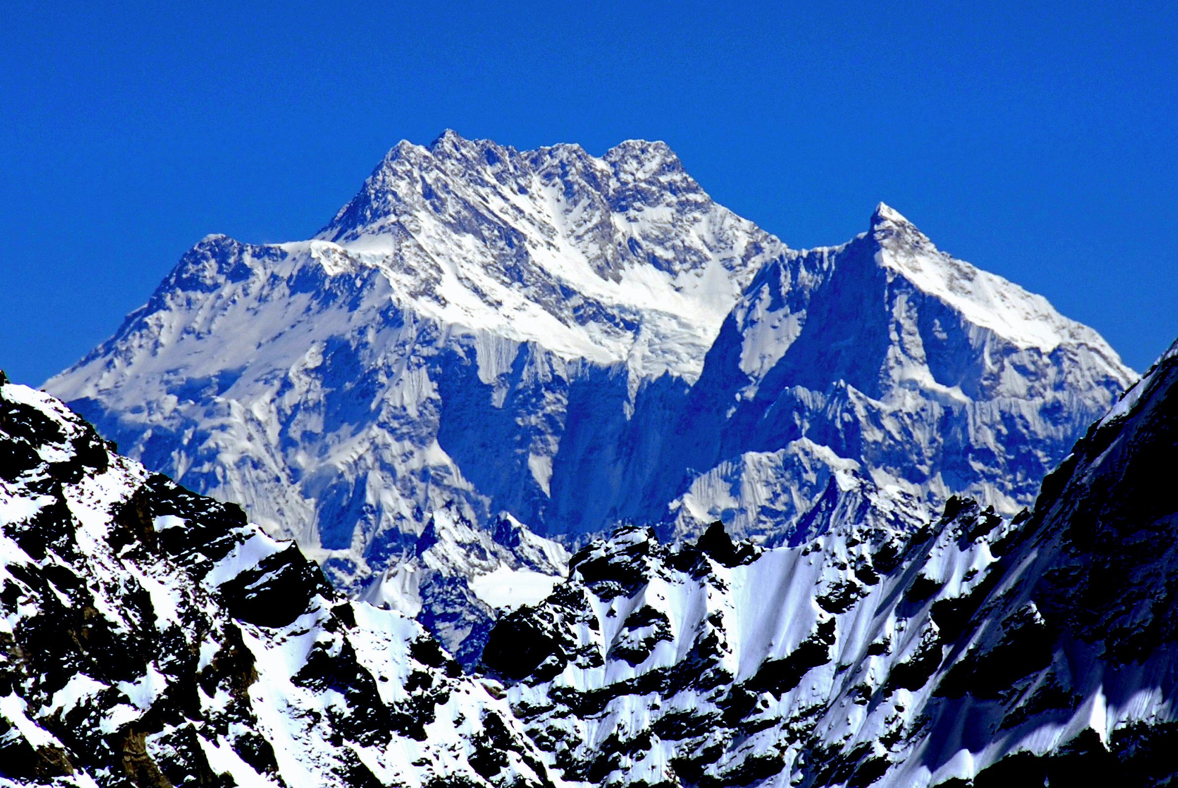 12 16 Kangchenjunga And Jannu From Mera High Camp